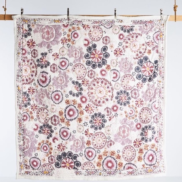 Anthropologie Jody quilt - Twin size never used brand new- originally $178 - Picture 2 of 3